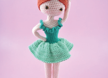 Boneca Bailarina Amigurumi