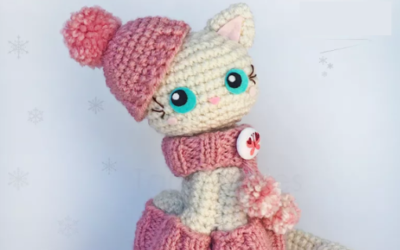 Gatinha Charmosa Amigurumi