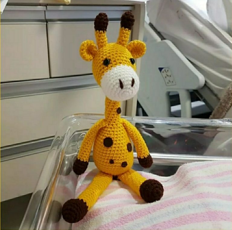 girafa safari baby amigurumi receita