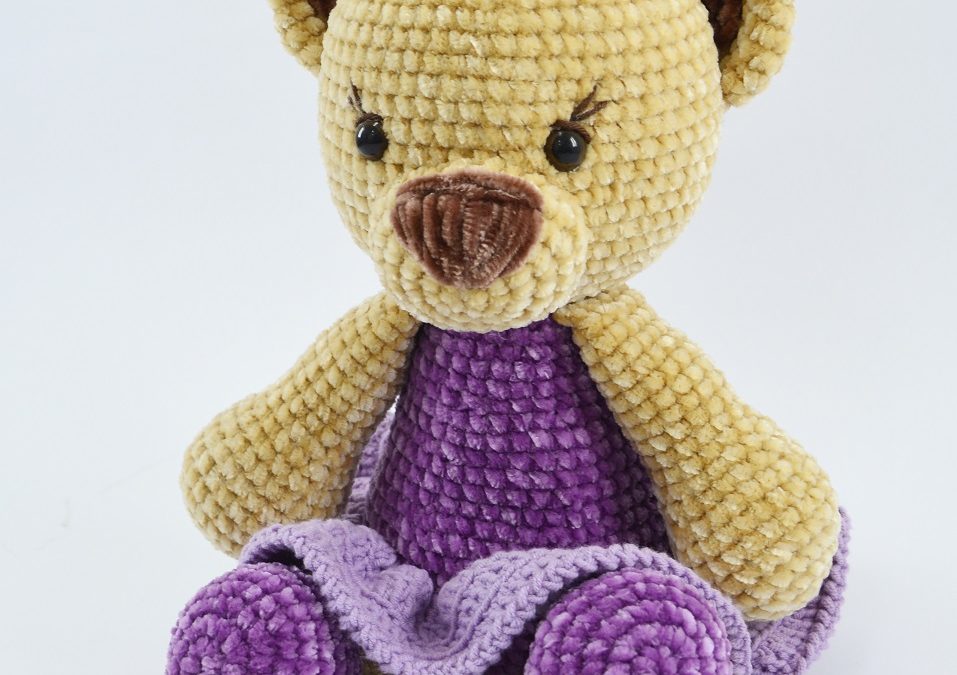Ursinha Bailarina Amigurumi l Circulo S/A