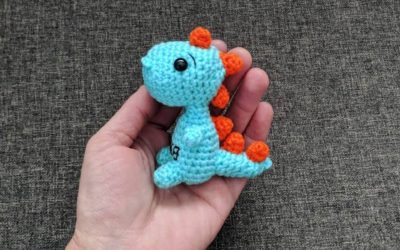 Mini Dinossauro Rex Amigurumi