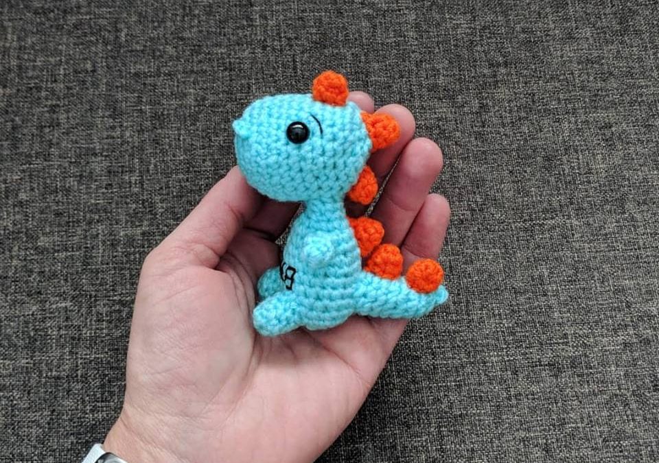 Mini Dinossauro Rex Amigurumi
