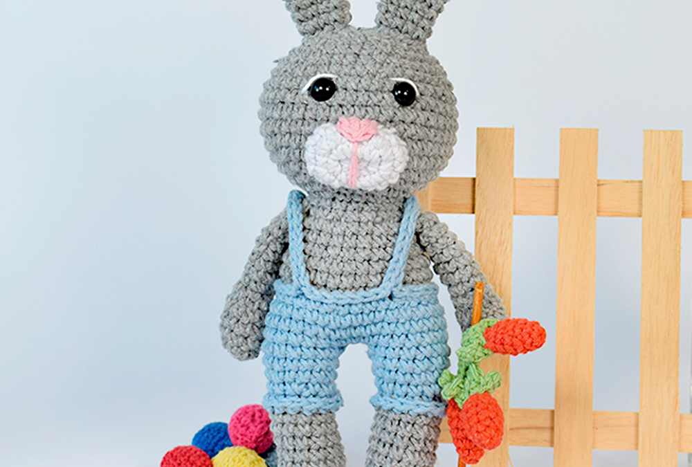 Como fazer um Coelho da Páscoa de Crochê/Amigurumi