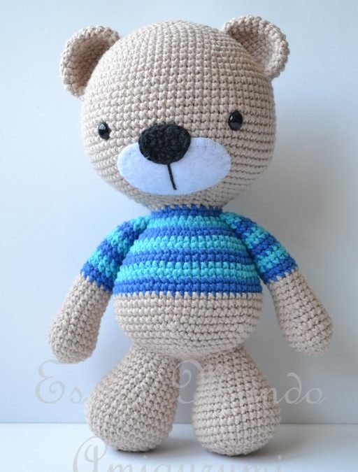 Urso de Camisa Listrada