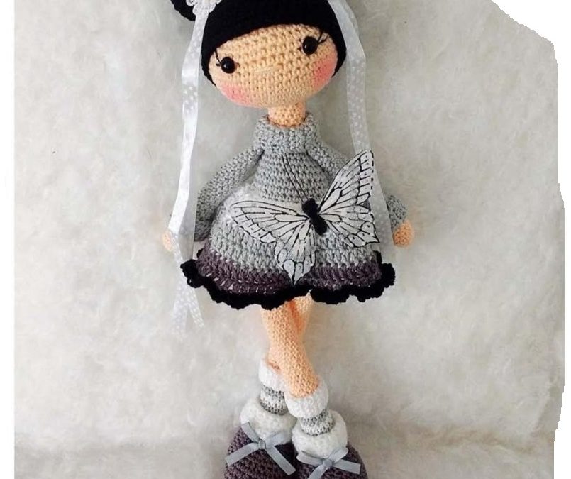 Boneca Pluis Amigurumi – Croche Uma Arte