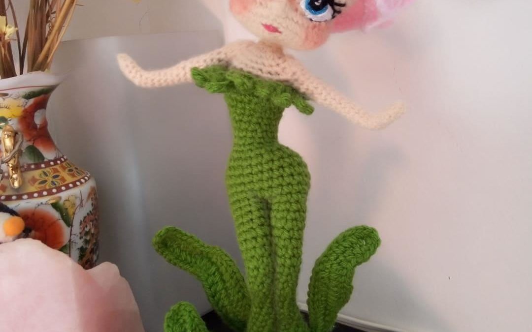 Boneca Rosa