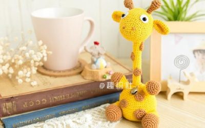 Caneteiro Girafa Amigurumi – Croche Uma Arte