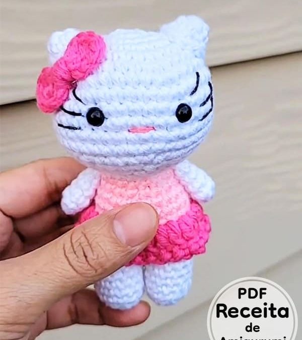 Hello Kitty Amigurumi