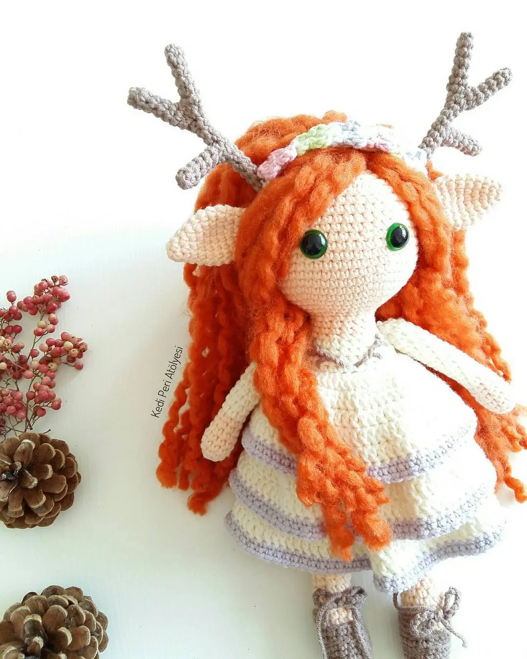 Boneca Cervo Amigurumi