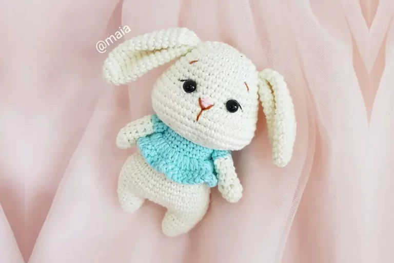 Receita passo a passo Coelho Bochechas Fofas Amigurumi