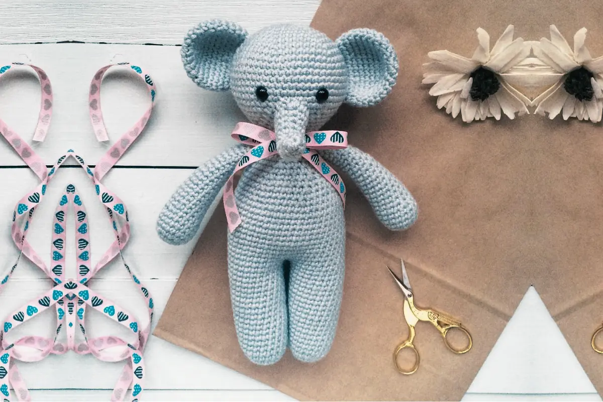 Elefante de Lacinho Amigurumi