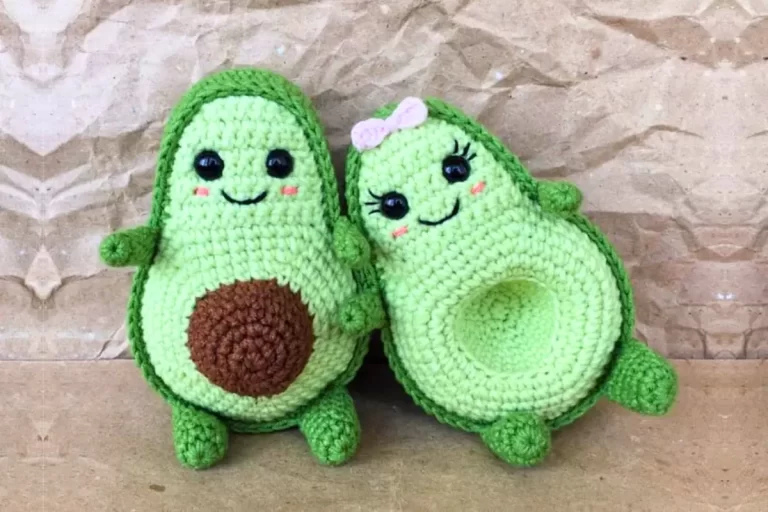 Frutinhas Abacate Feliz Amigurumi