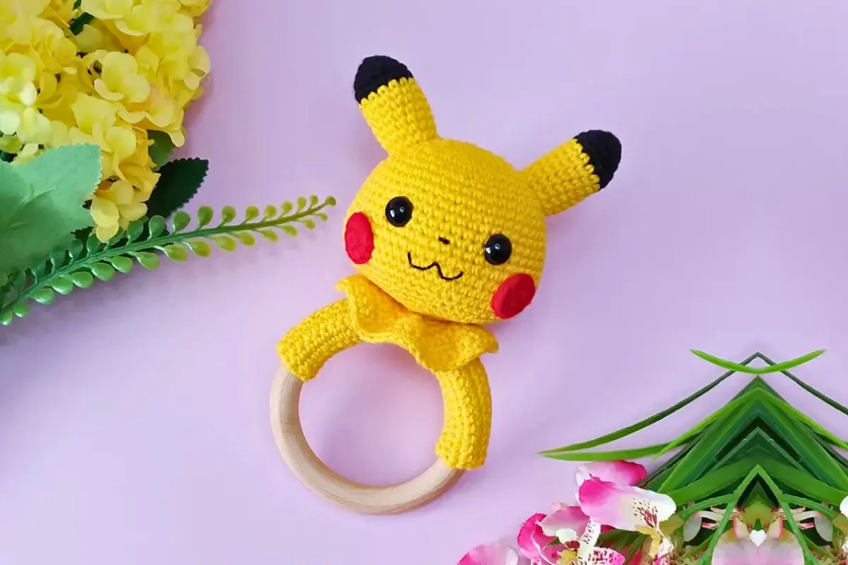 Chocalho Pikachu Amigurumi