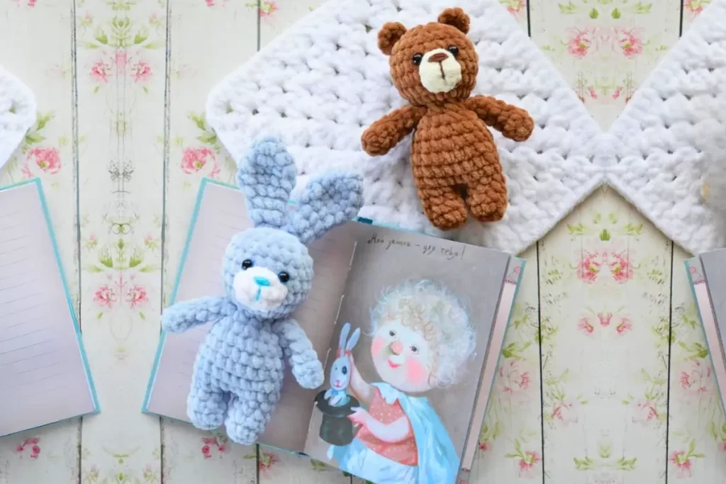 Urso e Coelho Amigurumi