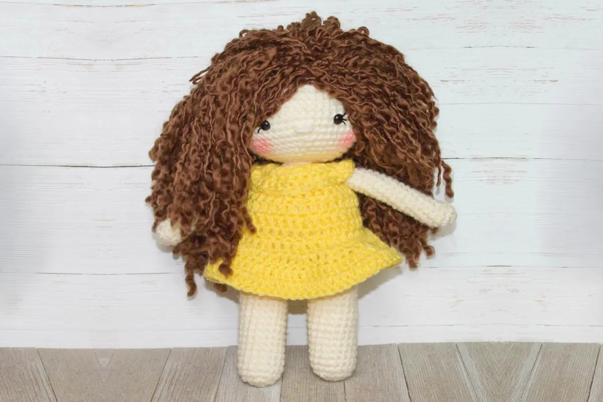 Boneca Amelia Amigurumi