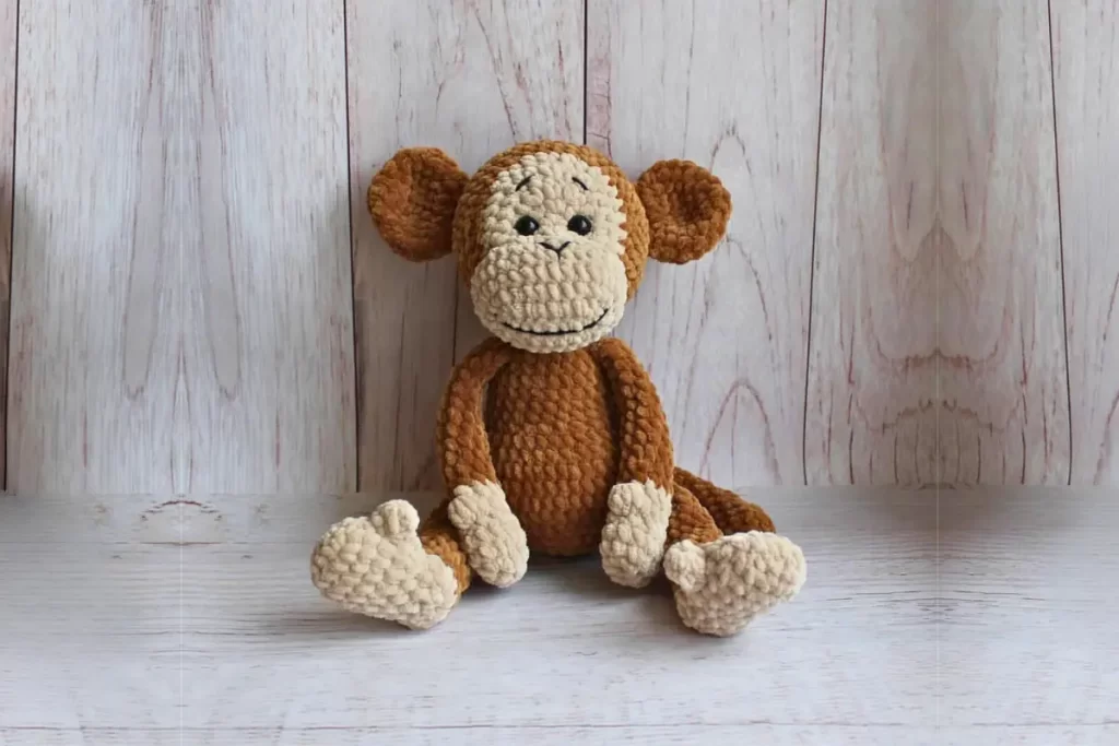 Macaco de Pelúcia Amigurumi