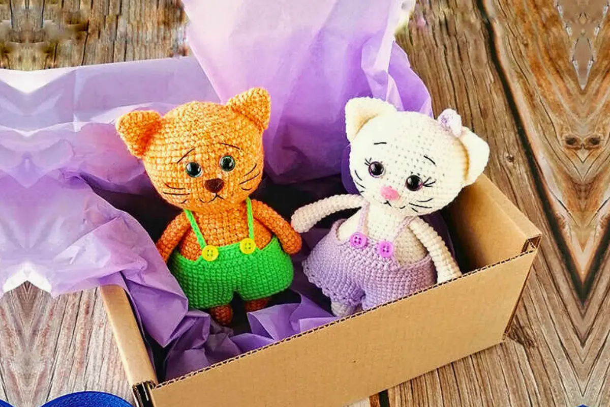 Oliver e Daisy Gatos Amigurumi