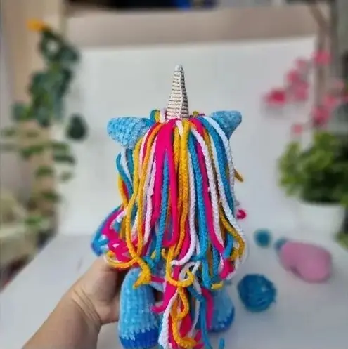 Unicornio Azul Amigurumi Costas