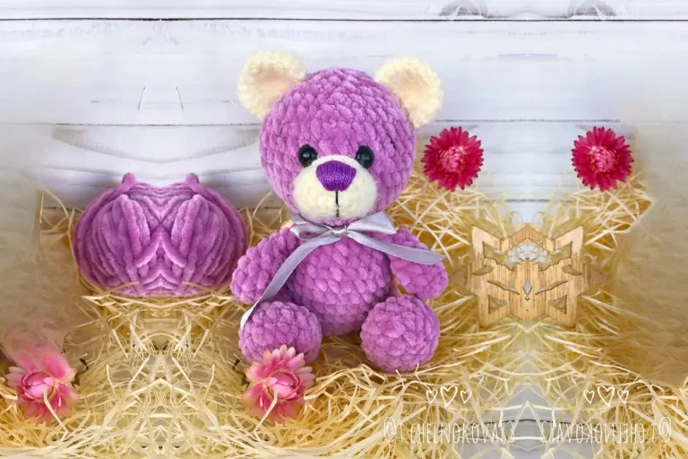 Ursinho Lilas de Pelucia Amigurumi