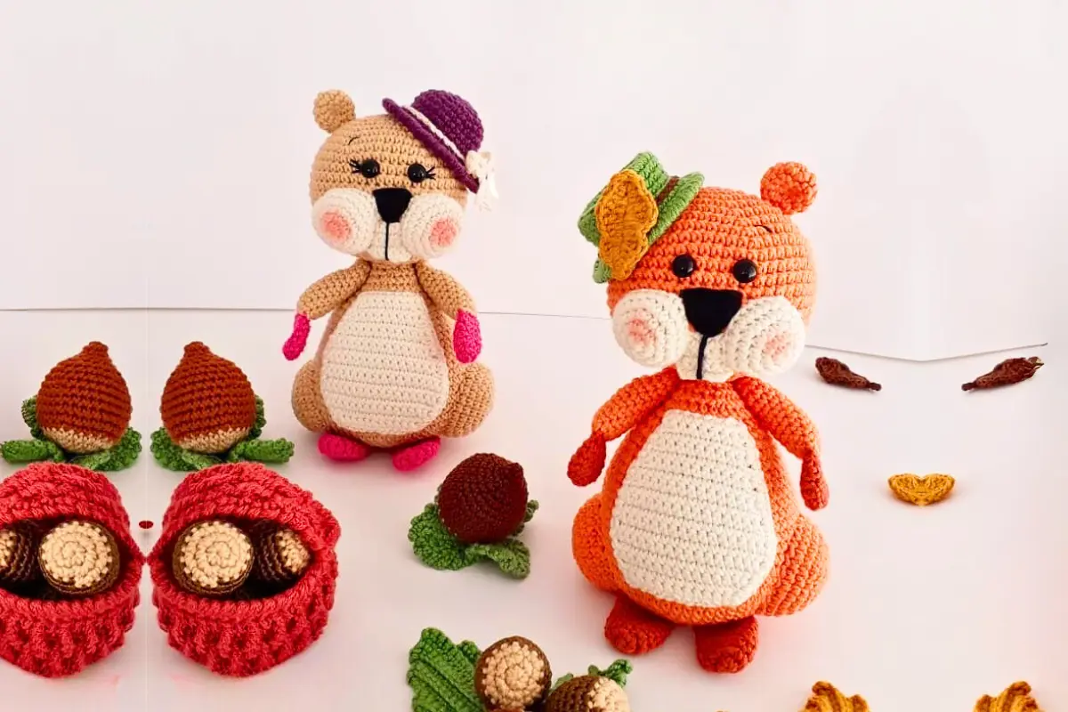 Casal Esquilo Amigurumi