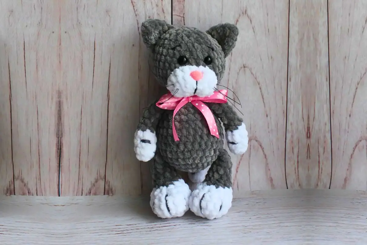 Gato de Pelúcia Amigurumi