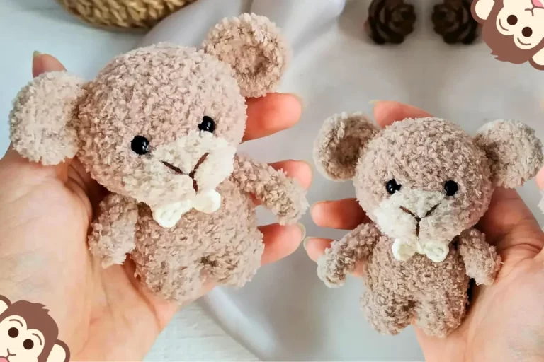 Macaquinhos de Pelúcia Amigurumi