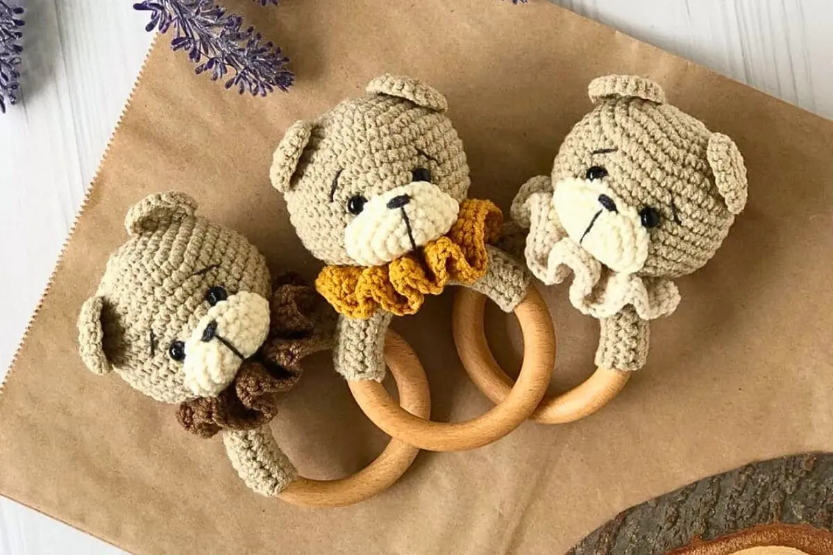 Cocalho Bebê Urso Amigurumi