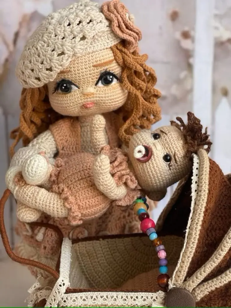 Boneca Mamãe Lara Amigurumi 1