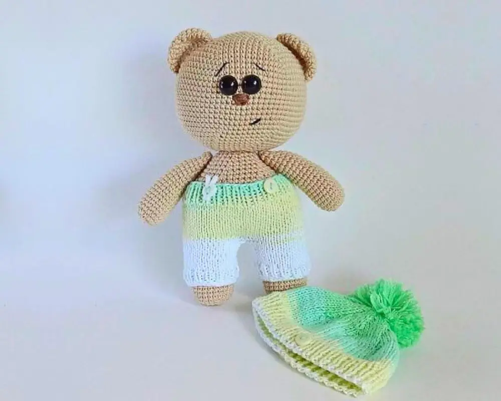 Ursinho de Gorro Amigurumi