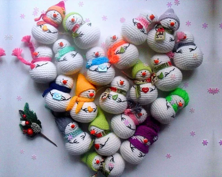 Bonecos de Neve Amigurumi