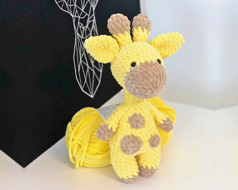 Girafa de Pelúcia Amigurumi