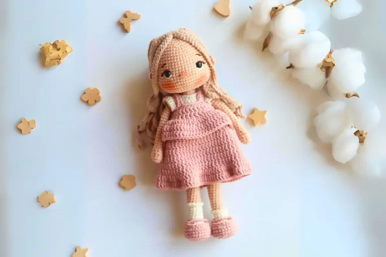 Boneca Amanda Amigurumi