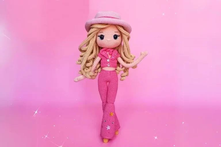 Boneca Barbie Amigurumi