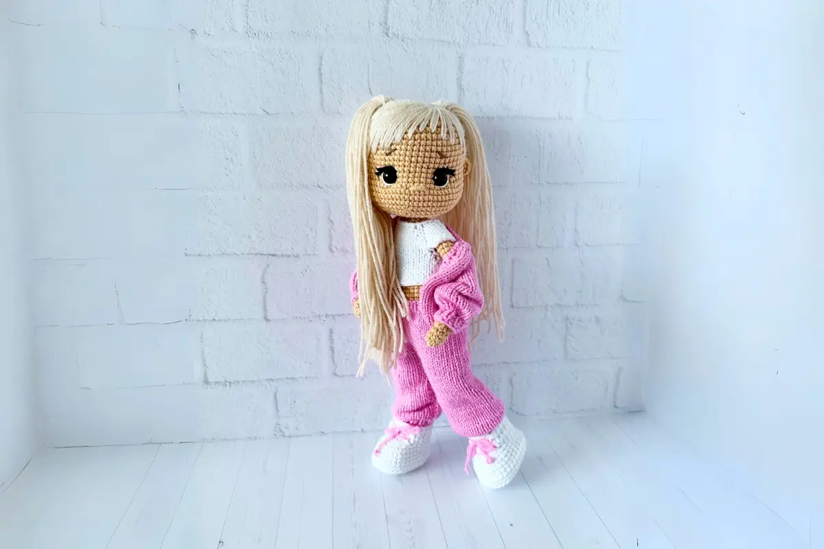 Boneca Ella Amigurumi