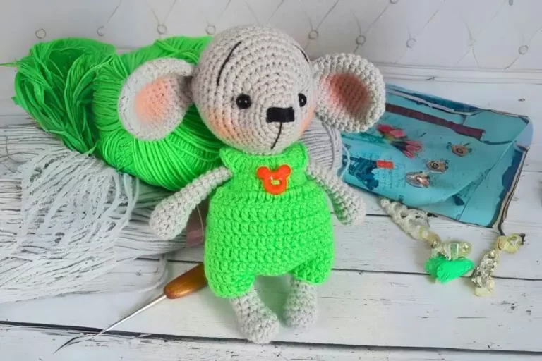 Ratinho Ivo Amigurumi (2)