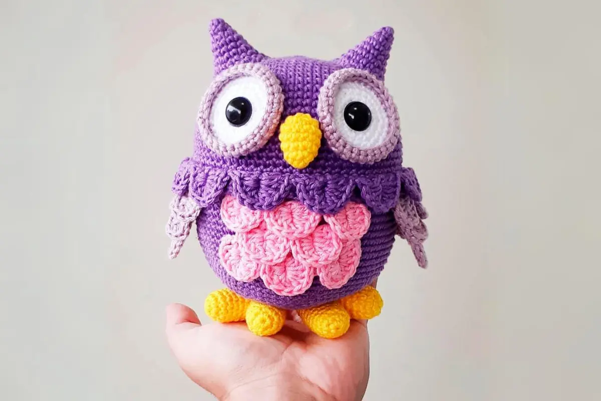 Coruja Sábia Amigurumi