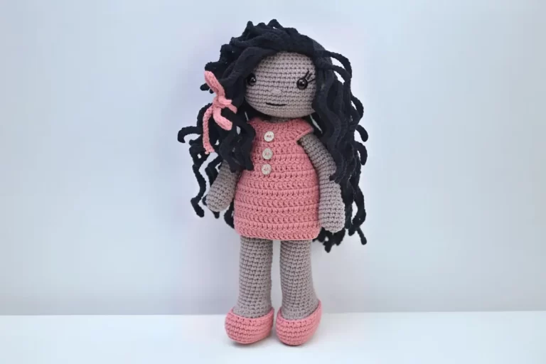 Boneca Jennifer Amigurumi