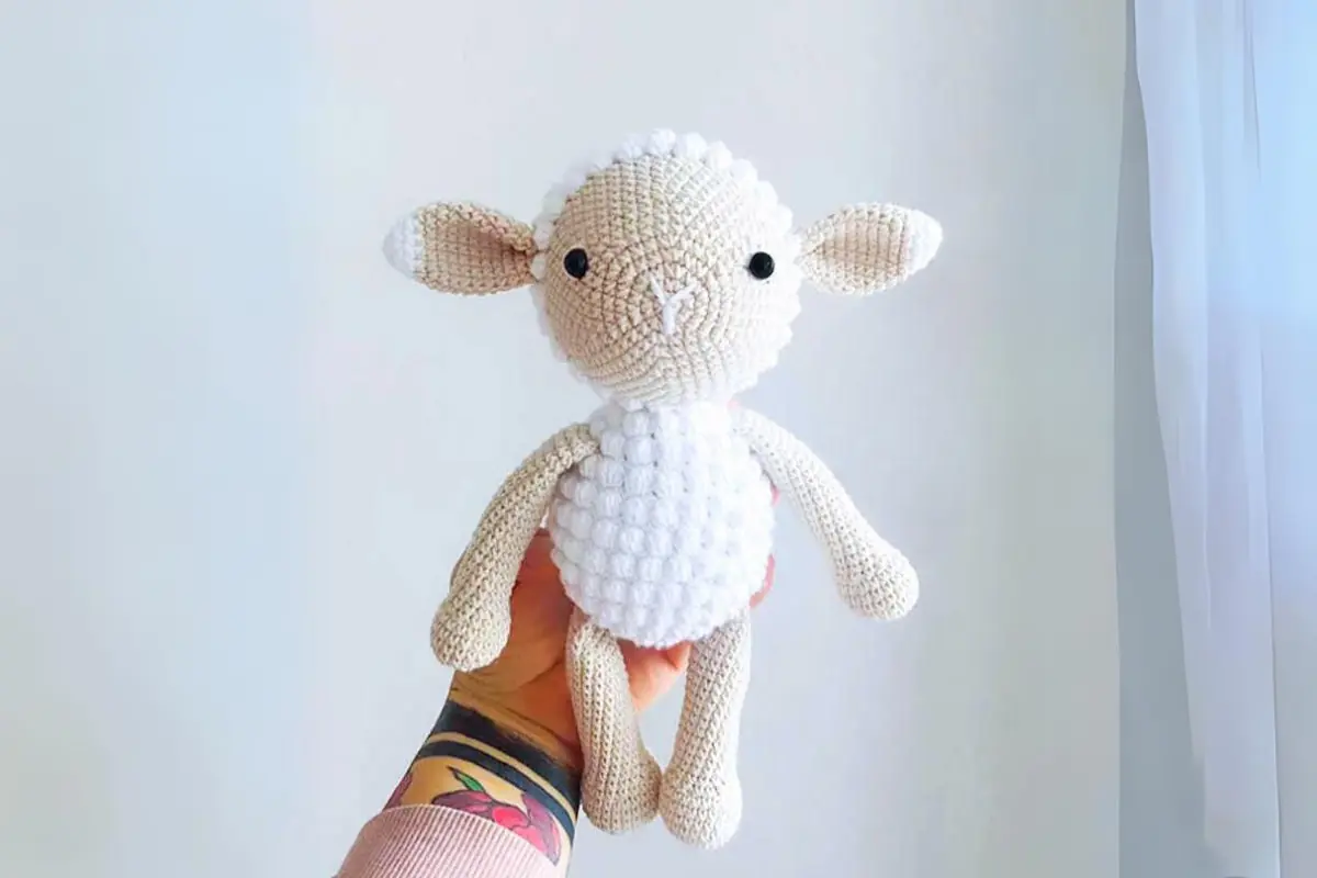 Ovelha o Lindo Cordeiro Amigurumi