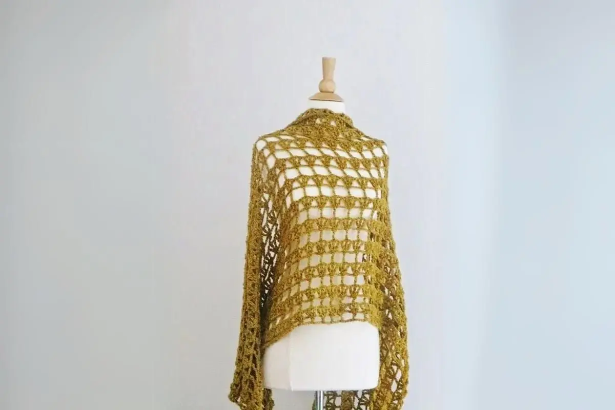 Elegante Xale Aberto de Croche