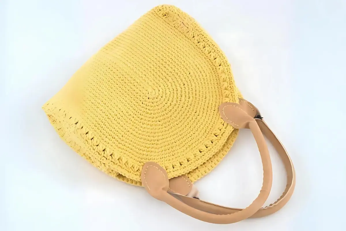 Bolsa Casual Amarela de Crochê