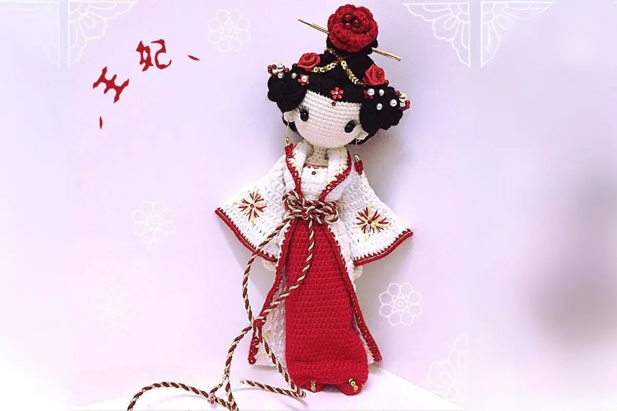 Boneca Gueixa Lidia Amigurumi