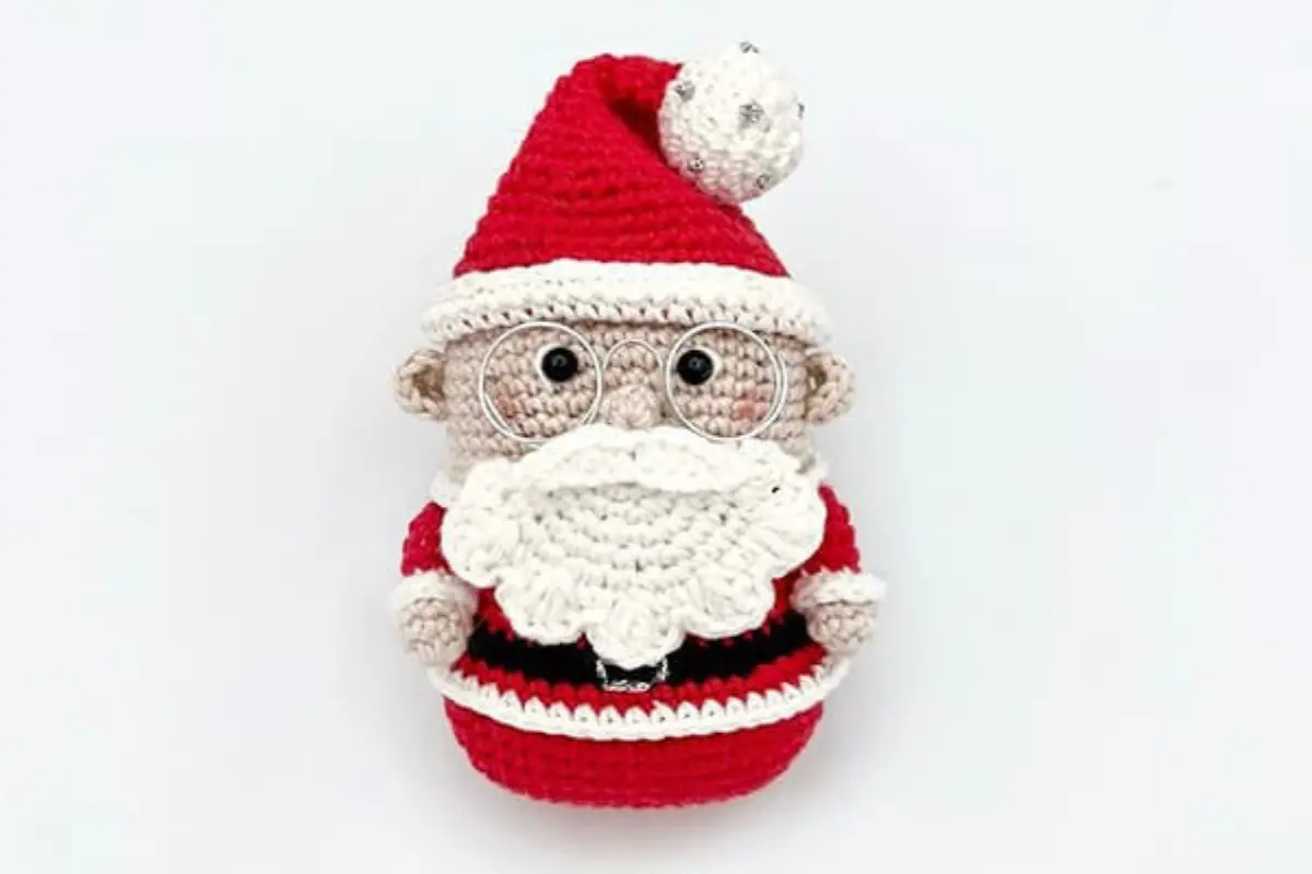 Papai Noel de Oculos Amigurumi