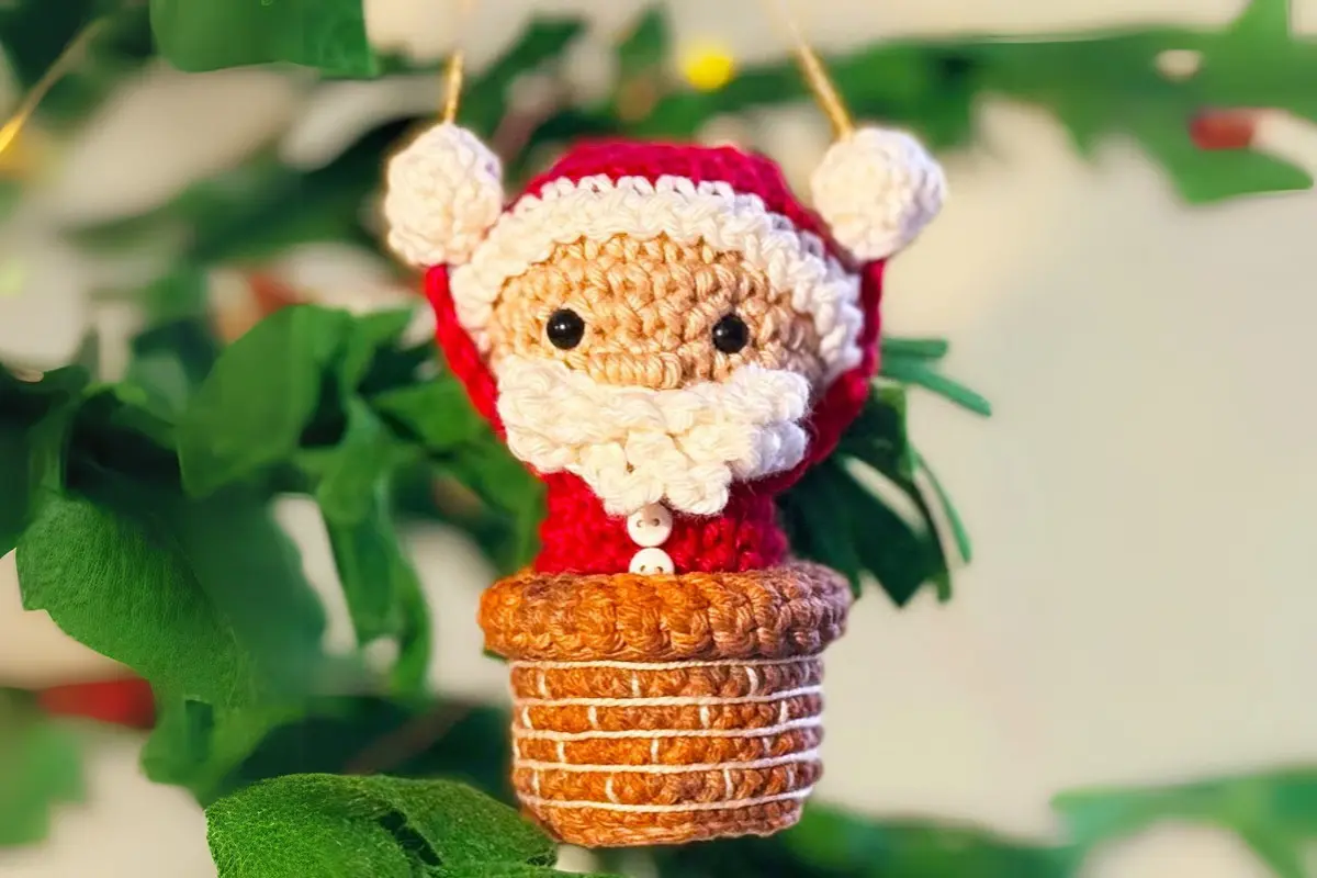 Papai Noel na Chaminé Amigurumi