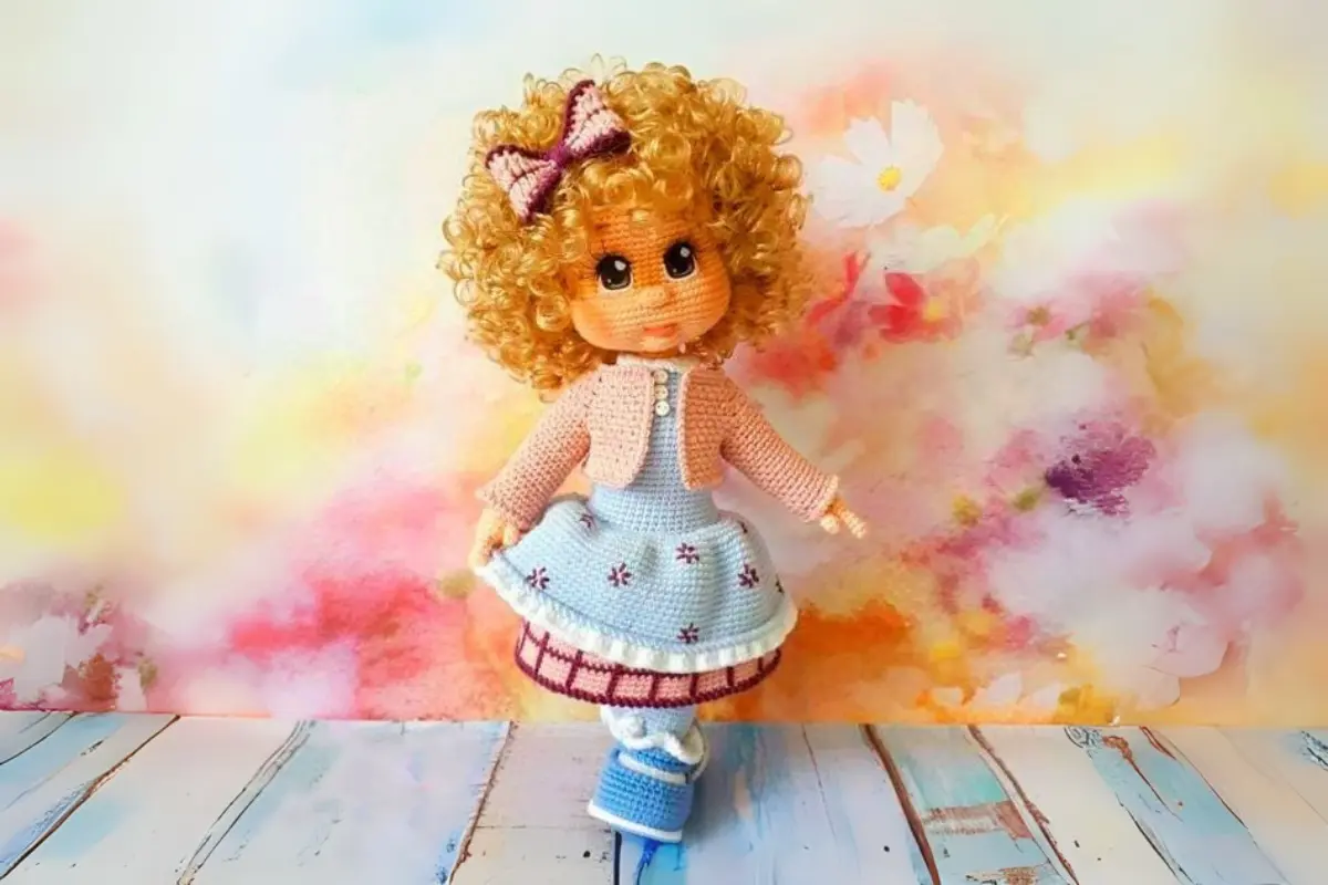 Boneca Talia Amigurumi