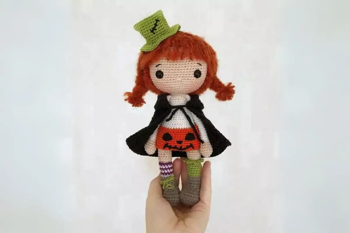Boneca Ηаlloween Amigurumi