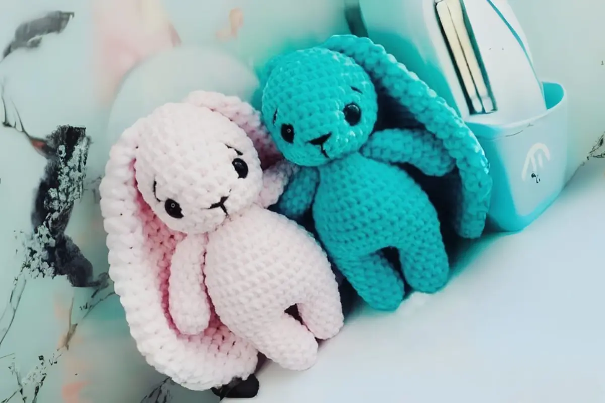 Coelho Orelhudo Amigurumi