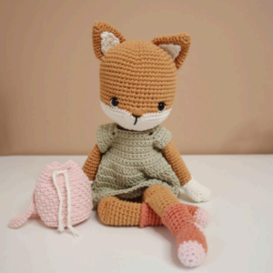 Raposinha com Vestido