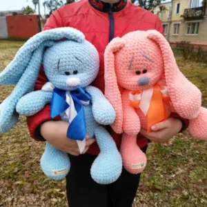 Receita Kit 2 Coelhinhos com Gravata Amigurumi PDF